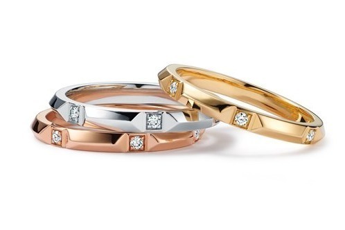 ティファニーのブライダルリング「ティファニー トゥルー」カジュアル使いもOKな幾何学的ラインの新作