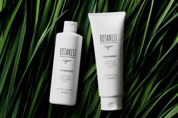 ボタニスト「ヴィーガンライン」新作シャンプー、“メープルウォーター”でさらさらの髪へ