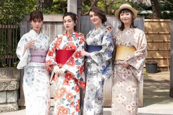 メゾン ド フルールなど人気14ブランドの新作浴衣、リボン柄やくすみカラーぶどうモチーフの夏和服