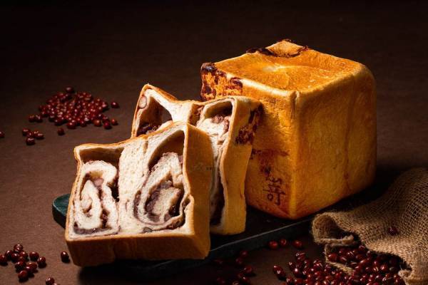 高級食パン専門店「嵜本」限定新作「バター薫るあん食パン」パリもち食感生地×芳醇あんバター