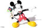 メディコム・トイ×glamb、花束を投げるミッキーマウスの限定フィギュア発売