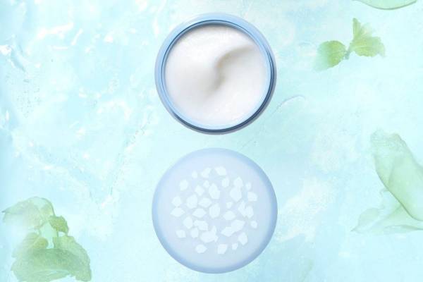 オルビス“塗って寝るだけ”ひんやりナイトパック、“シャーベット”状ジェルテクスチャー