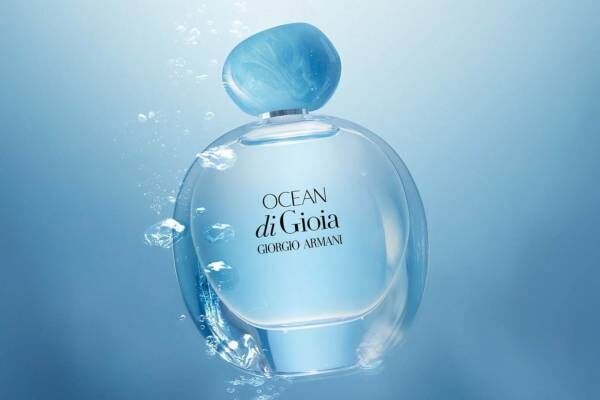 アルマーニ ビューティ“輝く海の水面”着想の新香水「オーシャン ディジョイア」宝石風ボトル