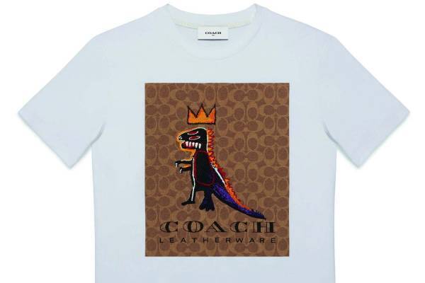 コーチ“バスキア作品”モチーフの20年秋新作、恐竜や王冠グラフィック入りTシャツなど