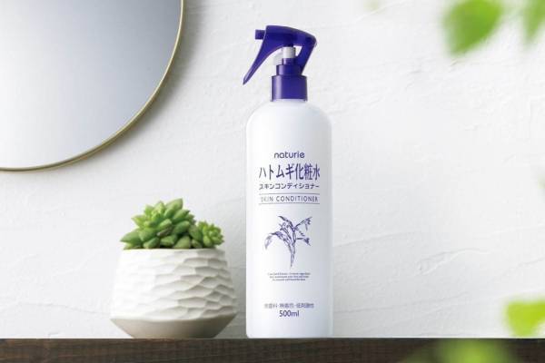 ナチュリエ ハトムギ化粧水＆ハトムギ保湿ジェルの限定キット、シートマスク付きも