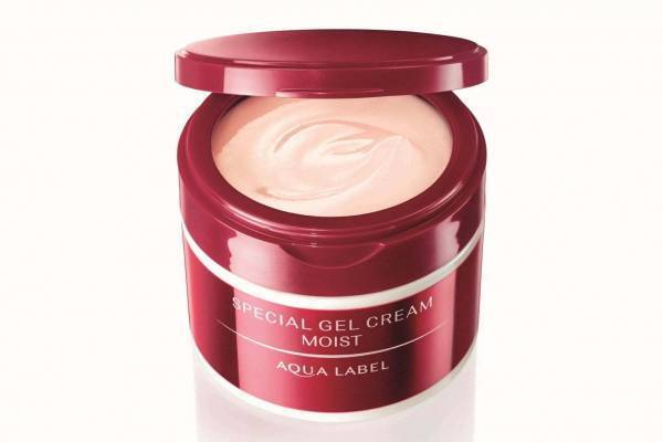 アクアレーベル人気オールインワンジェルが“高保湿”に進化、未来までぷるんと弾むうるおい肌へ