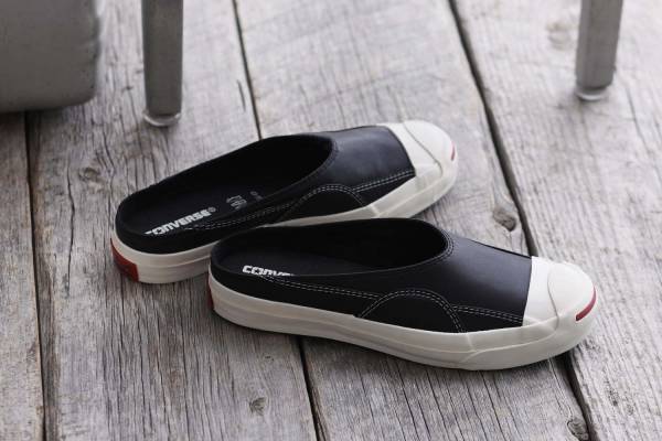 コンバースの90年代シューズ「ジャック ミュール」が復刻アレンジ、漆黒レザーのミュールタイプ