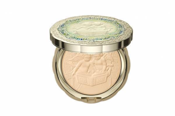 「図書館」がモチーフのフェースアップパウダー、ミラノコレクション最新作で“名画のような肌”に