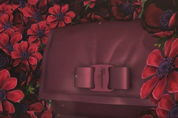 サルヴァトーレ フェラガモ“大きめリボン”の新バッグ「ヴィヴァ ボウ」ワントーンでモダンな表情に