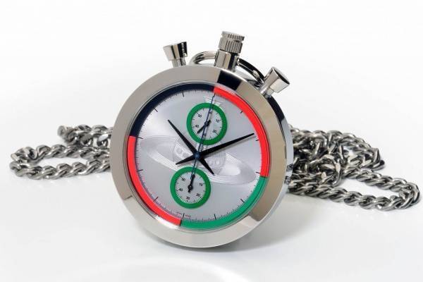 ヴィヴィアン・ウエストウッド新作“ペンダント型”時計「ストップウォッチ」中心にオーブを刻印