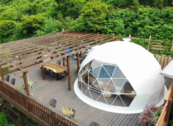 日比谷花壇初の宿泊施設が相模原にオープン 広々ドーム型テント フラワーレッスン体験も 年7月5日 ウーマンエキサイト 1 3