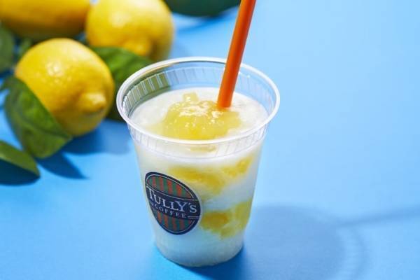 タリーズコーヒー“黄色のナタデココ”入り瀬戸内レモンのフローズンドリンク