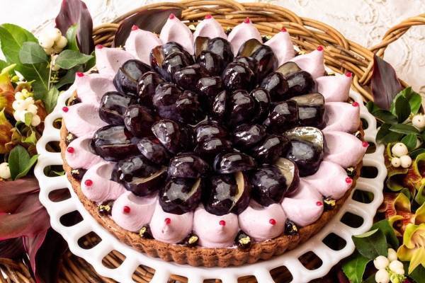 キル フェ ボンから新品種ぶどう「富士の輝」のタルト、銀座＆大阪店で先行発売