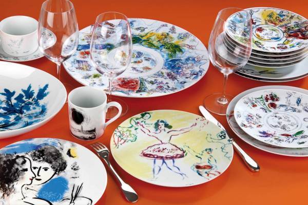 ベルナルドの「シャガール」のテーブルウェアやアーティストコラボインテリアが伊勢丹新宿店に