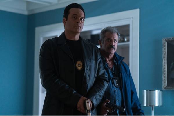 映画『ブルータル・ジャスティス』S・クレイグ・ザラー監督の日本初公開作、暴力刑事の激しいアクション