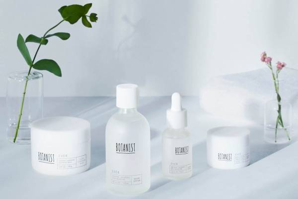 ボタニスト“極寒の地に咲く花”の恵みスキンケア誕生、ふっくらハリ肌化粧水＆フェイスクリーム