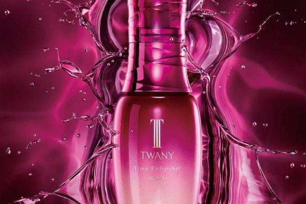 トワニーNo.1誘導美容液が進化、“とろぴた”質感でうるおい肌へ導く「タイムリフレッシャーⅤ」
