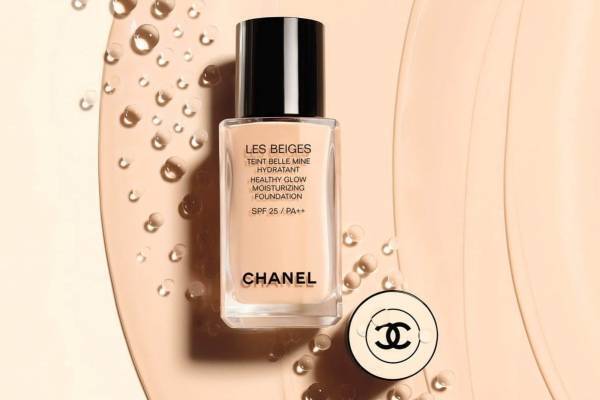 シャネル“ヘルシーな血色肌”に仕上げる新ファンデ「レ ベージュ タン ベル ミン イドゥラタン」