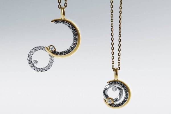 スタージュエリー“太陽が回転する”「月と太陽」のネックレス＆“お守り”にしたい新作ジュエリー