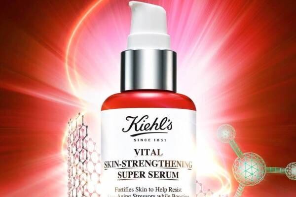 キールズ初の導入美容液「スーパーセラム」“3種のハーブ”の力で光を放つツヤ肌へ