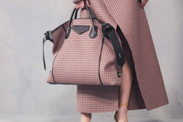 ジバンシィ「アンティゴナ・ソフト」新作バッグ、ハウンドトゥース柄や柔らかなカーフレザー