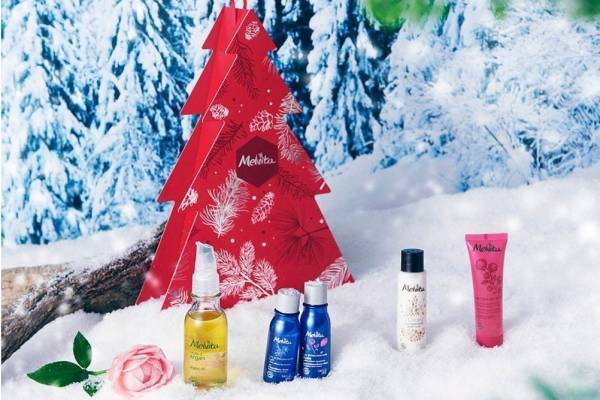 メルヴィータのクリスマスコフレ2020、“ローズ＆スズラン”香るアルガンオイル入りコフレ