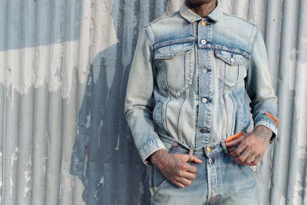 リーバイス×ヘロン・プレストン、“間違い”がキーワードのトラッカージャケットや501デニム