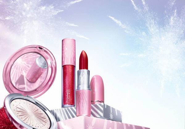 M·A·C2020年クリスマスコスメ、“冬の花火”イメージのメタリックシャドウやフェイス パウダー