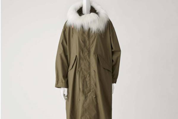 HYKEの限定モッズコートがバーニーズ ニューヨークで、“グリーン”時代の人気M-65がベース