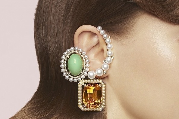 TASAKI“黄昏時の滝や海の光”をイメージした、新作パールジュエリー発売