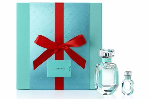 ティファニー2020年クリスマスコフレ、“フレグランス現品入り”豪華キット