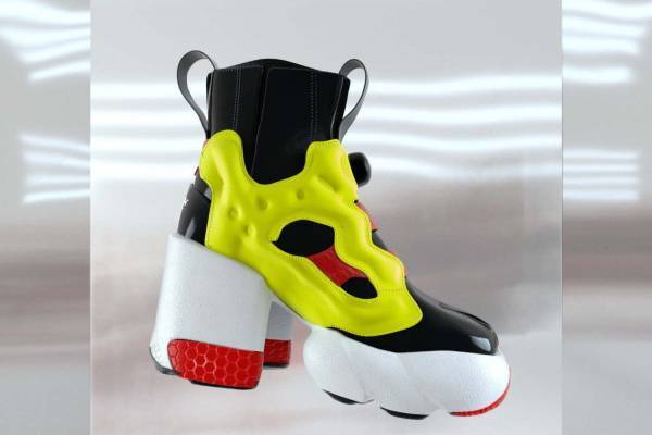 メゾン マルジェラ × リーボックのコラボシューズ“タビ”デザインのインスタポンプ フューリー