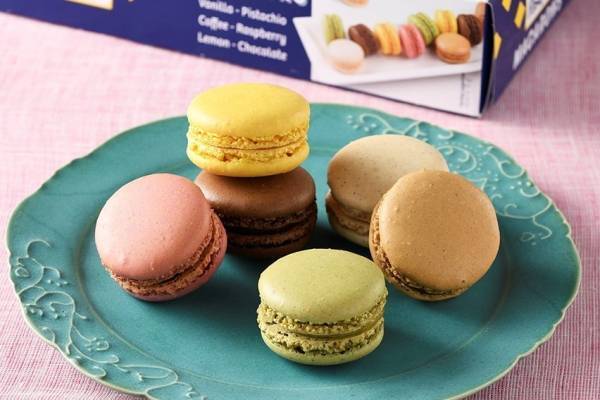 「三越フランス展」日本橋三越本店で - クロワッサンやマカロンセット、ヴィンテージ風ボタンなど