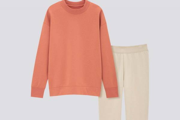 ユニクロのウィメンズ・ルームウェア特集、ぽかぽか機能ウェア&“大人かわいい”プリント柄など