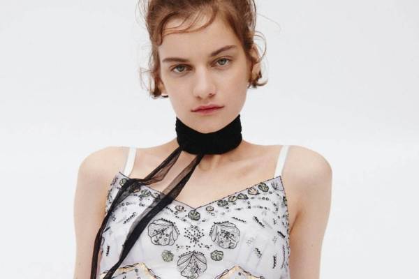 エミリオ・プッチ 2021年春夏コレクション - カプリ島への旅