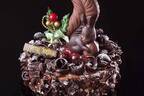 横浜ベイホテル東急のクリスマス2020、リスを飾った“黒い森”チョコケーキ＆鮮やかリース風タルト