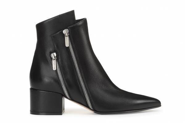 セルジオ ロッシの新作ブーツ「セルジオ ライダー」ダブルジップ×アシンメトリックなシルエット