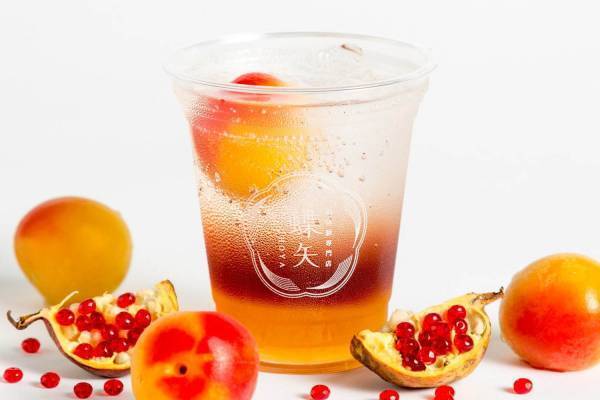 京都＆鎌倉の梅体験専門店「蝶矢」“あらごし”梅シロップ×ザクロジュースの秋限定テイクアウトソーダ