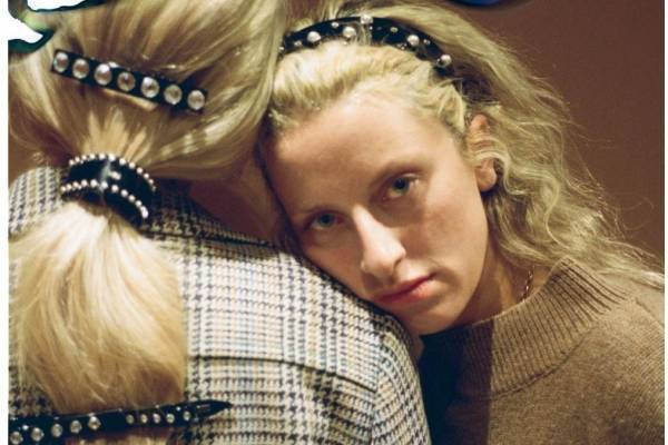 J&M デヴィッドソン×アレクサンドル ドゥ パリ“スタッズ＆パールが輝く”ヘアアクセサリー