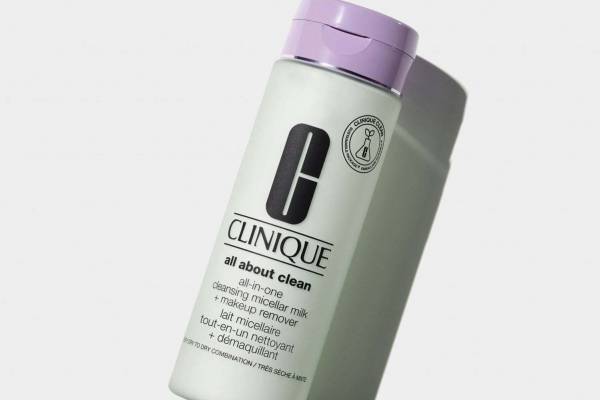 クリニークの新クレンジング ミルク、1ステップで洗顔＆メーク落としが可能に