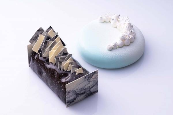 コンラッド大阪のクリスマス2020、夜空＆流れ星をイメージしたチョコレートケーキなど