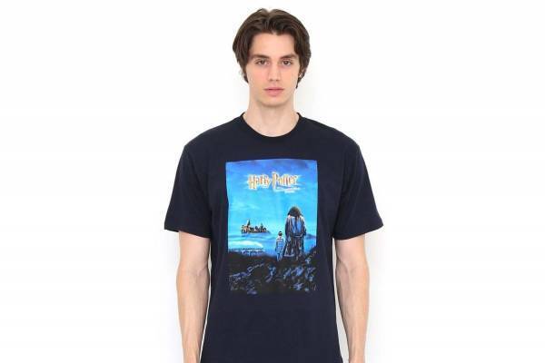 映画『ハリー・ポッター』とグラニフのコラボTシャツやパーカー、“7人のハリー”やマルフォイを配して