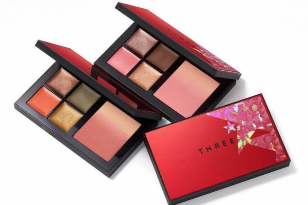 THREEの2020年クリスマスコスメ、“ロックスター”の輝きを閉じ込めたアイ＆フェイスパレット