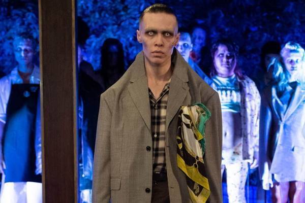 ダブレット 2021年春夏コレクション、何でもない日に楽しむ非日常“ファッション×仮装パーティー”