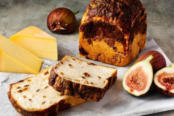 高級食パン専門店・嵜本「白いちじくとゴーダチーズの食パン」土日＆期間限定で発売