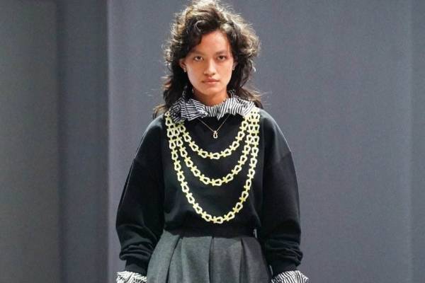 フレッド×クロット、“ジュエリー”プリントのフーディーやTシャツなどコラボ発表