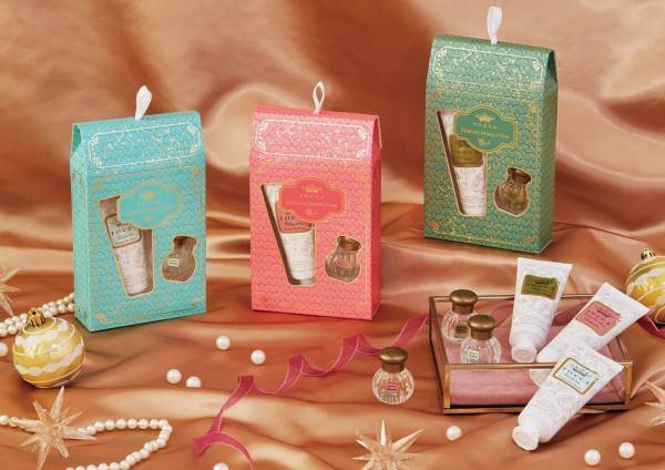 トッカ ビューティー2020年クリスマスコフレ、“オーナメント”風ミニフレグランスキットなど