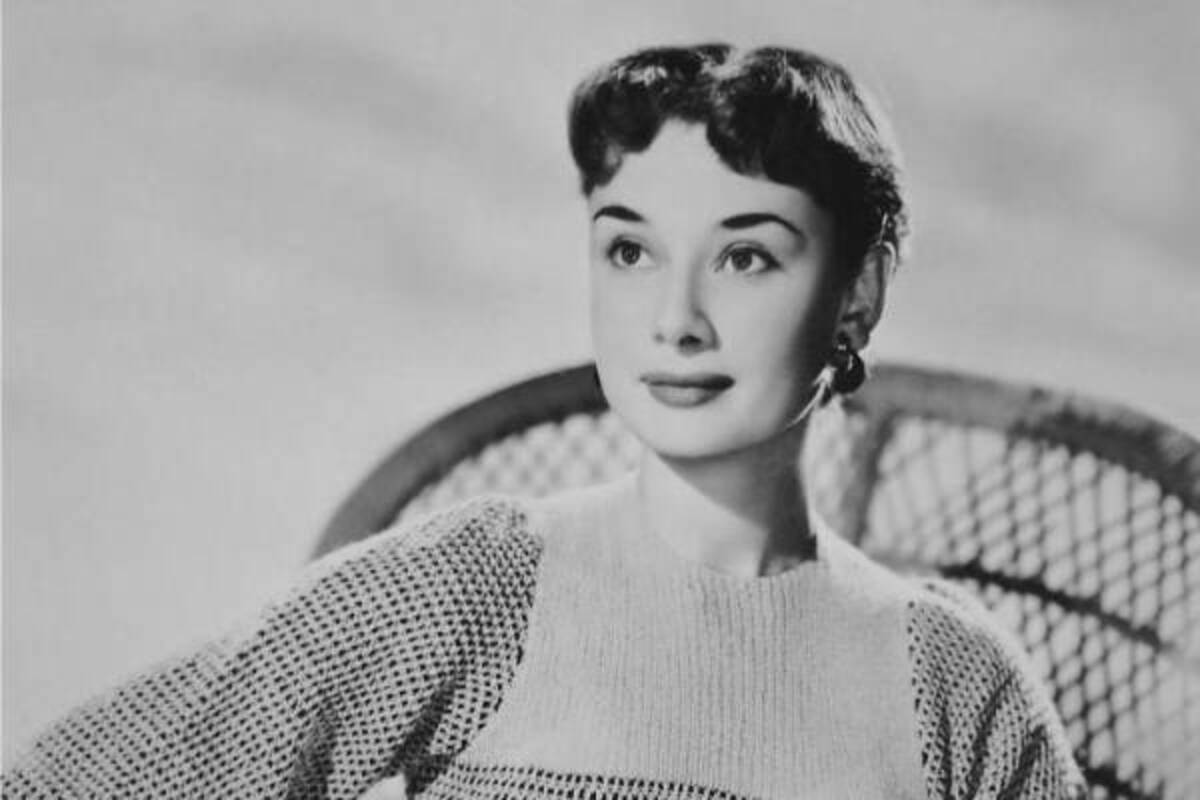 オードリー ヘプバーンの写真展が銀座で 映画 麗しのサブリナ のワンシーンやポートレートなど 年10月23日 ウーマンエキサイト 1 2