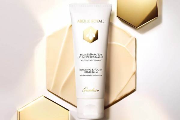 ゲラン「アベイユ ロイヤル」に新ハンドケア、“ふっくら手肌”に導くハンドジェル＆ハンドバーム