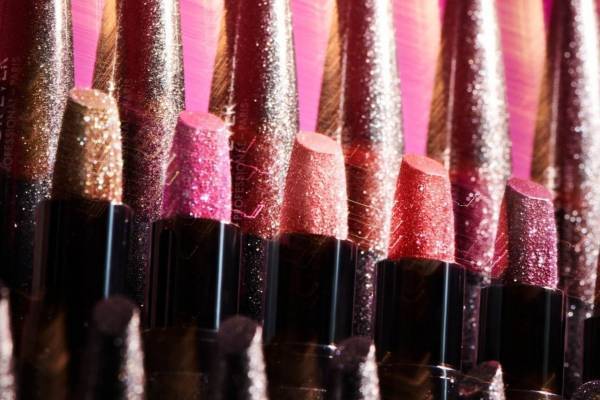 メイクアップフォーエバー2020年クリスマスコスメ、“まるで宝石”キラキラグリッターリップ
